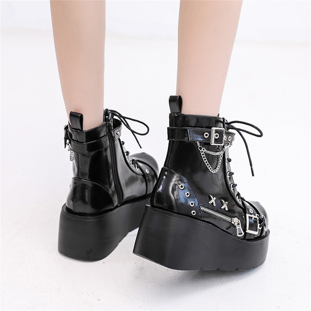 أحذية برقبة جديدة للسيدات على  - مراجعة Street Fashion Goth وسعره